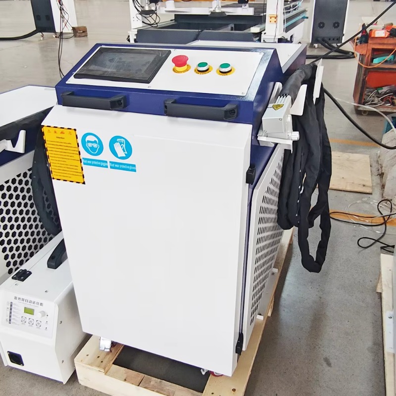 Handheld Laser Welding Machine - Machine de nettoyage laser portable pour